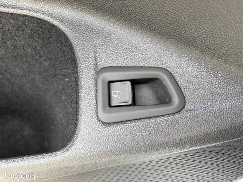 Volkswagen Golf 1.4 eHybrid 245ch GTE DSG6 (image 20)