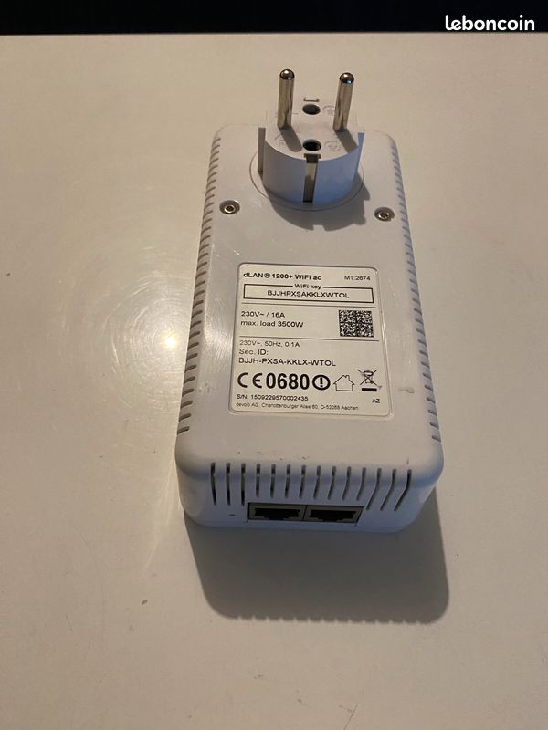 1 CPL Devolo 1200 Mbs WiFi ac en bon état dans un emballage neutre sans mode d'emploi (image 2)