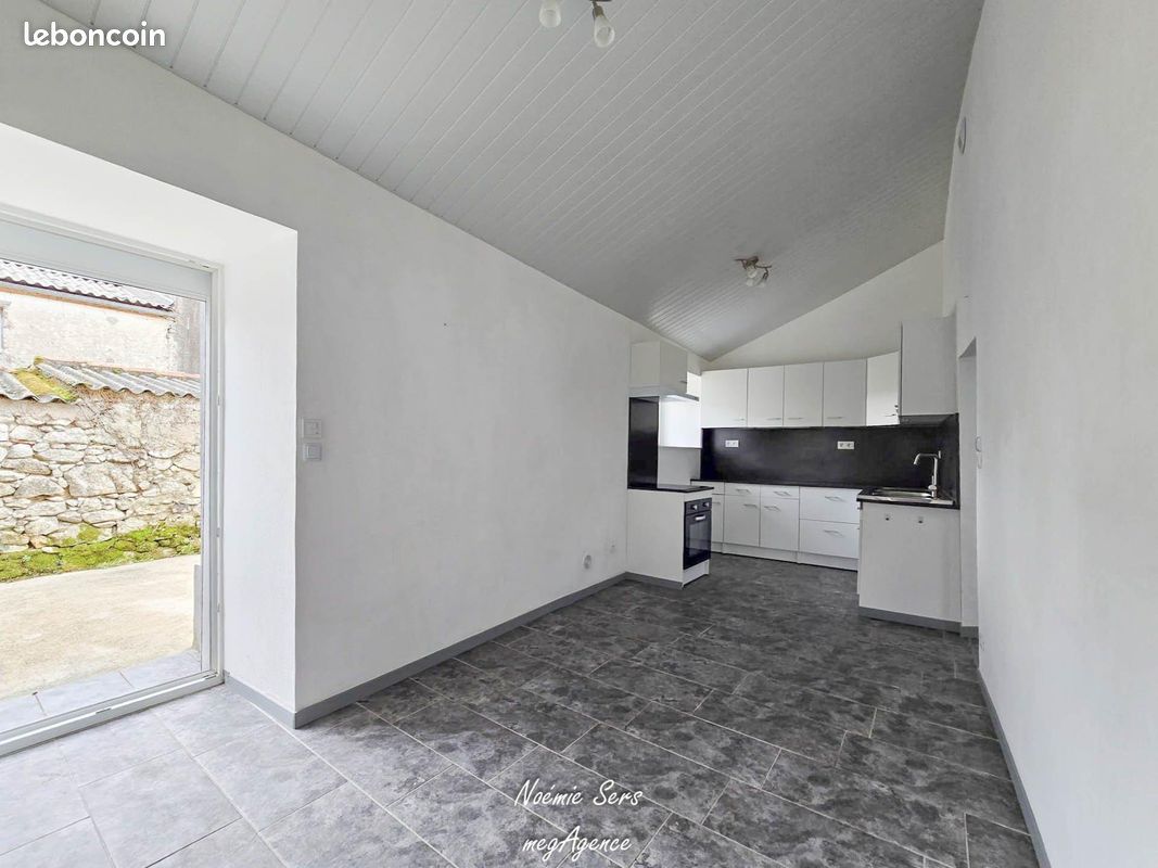 Maison 3 pièces 72 m² · à Mauléon · 72 m² · 137 000 €