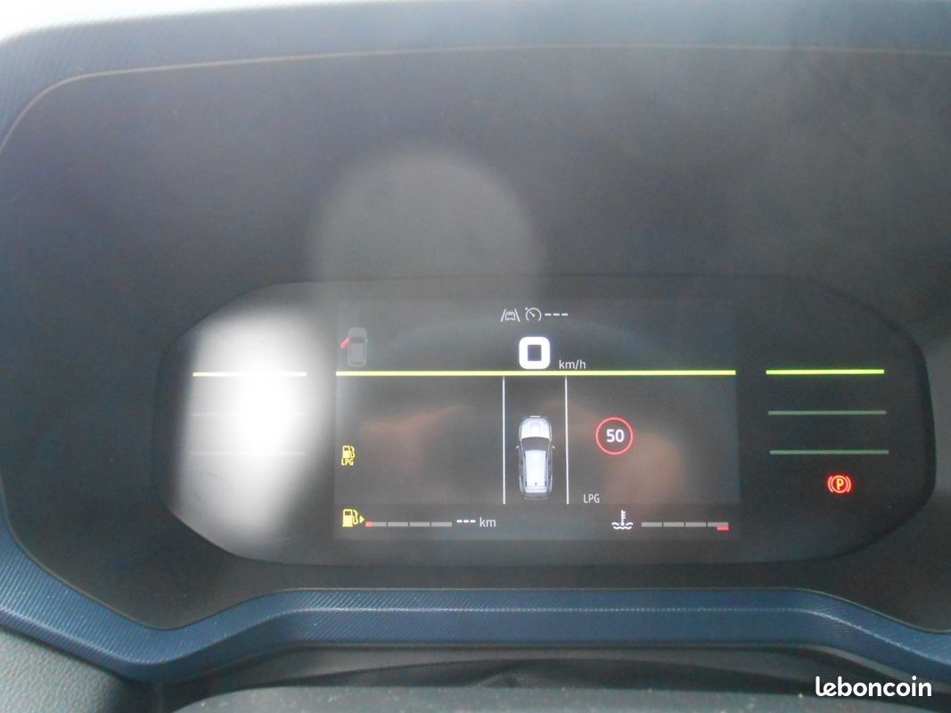 DACIA DUSTER ECO-G 100 4x2 Expression (image 20)