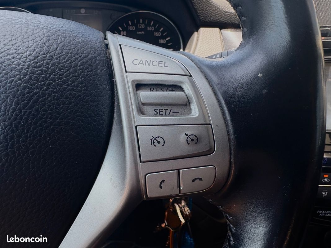NISSAN Qashqai GENERATION-II 1.6 DCI 130CH Connect Edition - Caméra de recul - Radar AR (image 24)