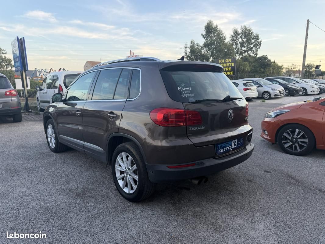 Volkswagen Tiguan 2.0 TDI 140 FAP BlueMotion Technology Carat (image 14)
