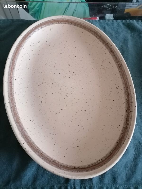Lot de 2 plats en faïence de Sarreguimes (image 2)