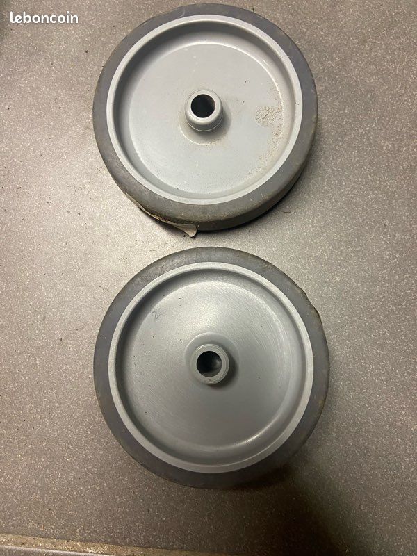 2 Roues pleines grise Diamètre 10 cm (image 1)
