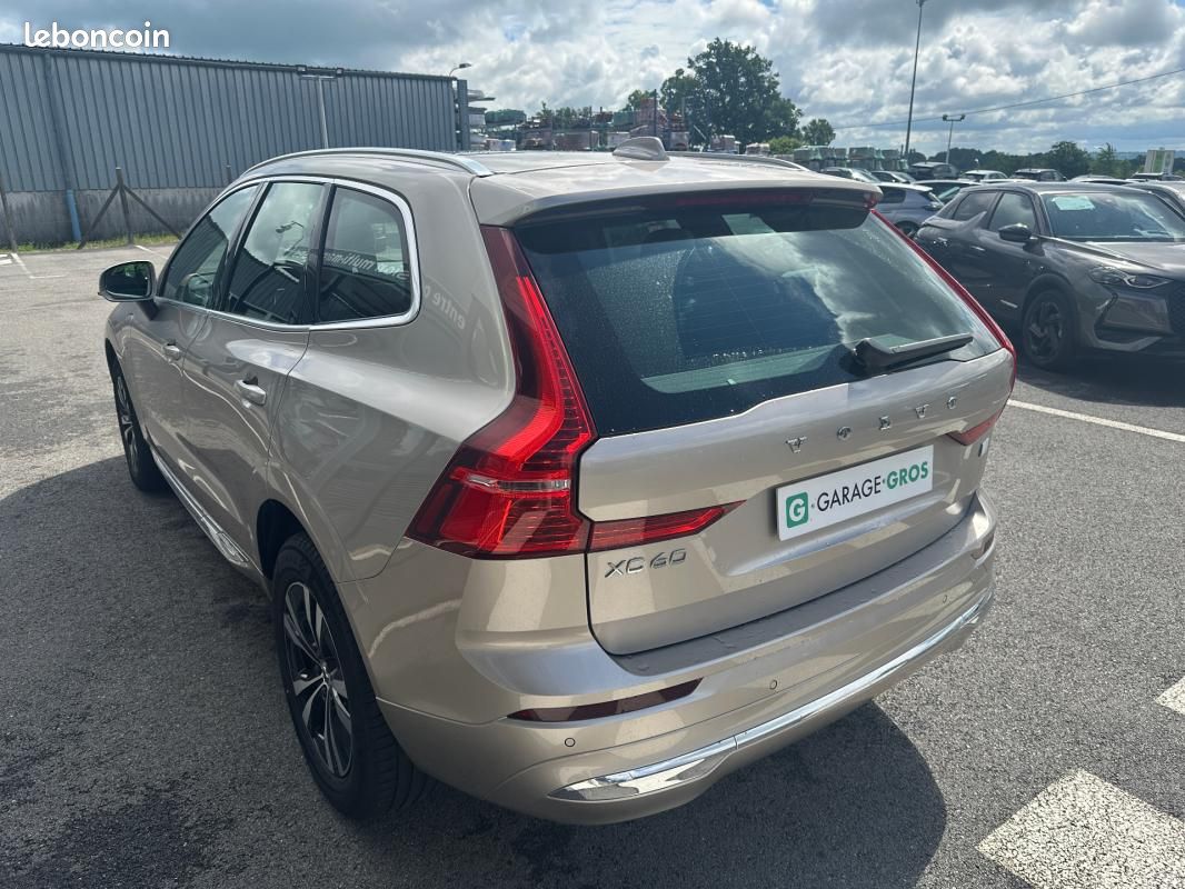 Volvo XC60 T6 AWD Hybride rechargeable 253 ch+145 ch Geartronic 8 Start (image 42)