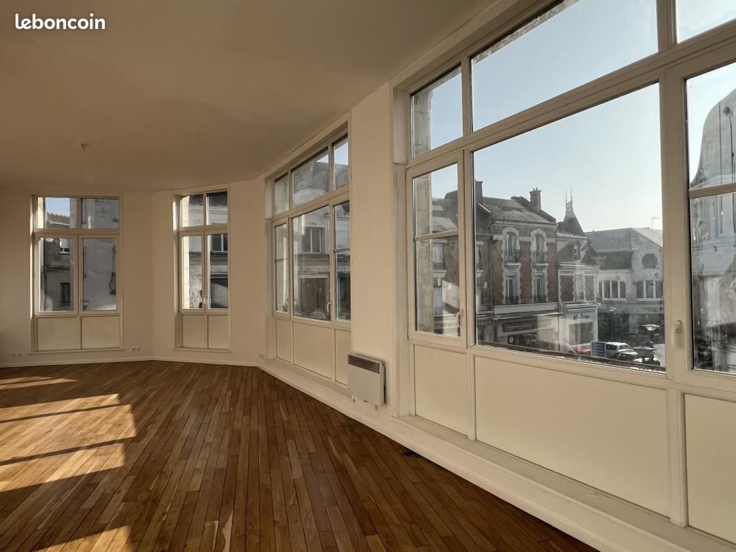 Appartement 2 pièces 67 m² · à Chauny · 67 m² · 89 000 €