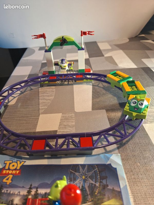 Lego Toy Story 4 Le manège palpitant du carnaval (image 3)