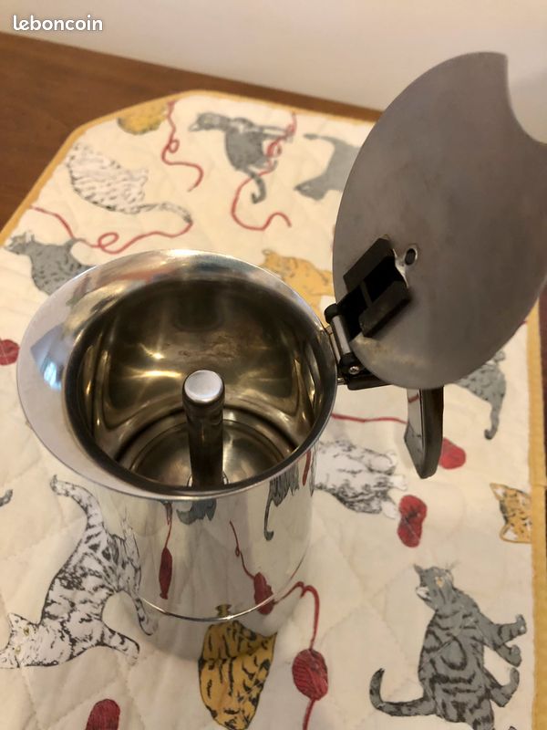 Petite cafetière express italienne (image 2)