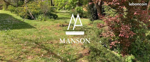 Terrain 1327 m² · à Mérignac · 1 327 m² · 738 000 €