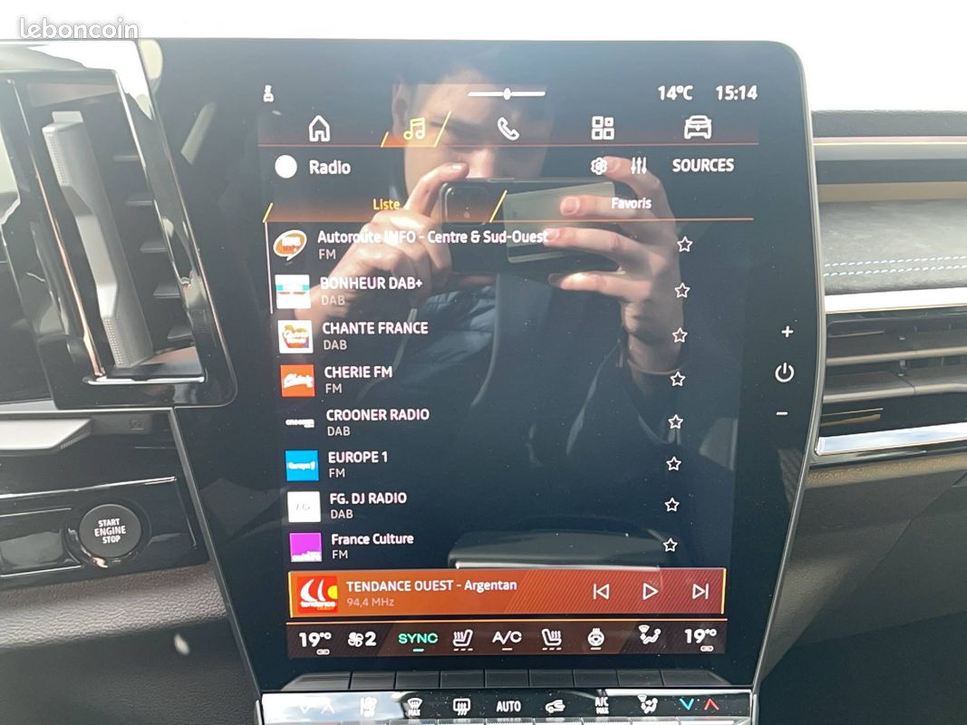 RENAULT Austral full hybrid E-Tech 200 ch Esprit Alpine (image 23)