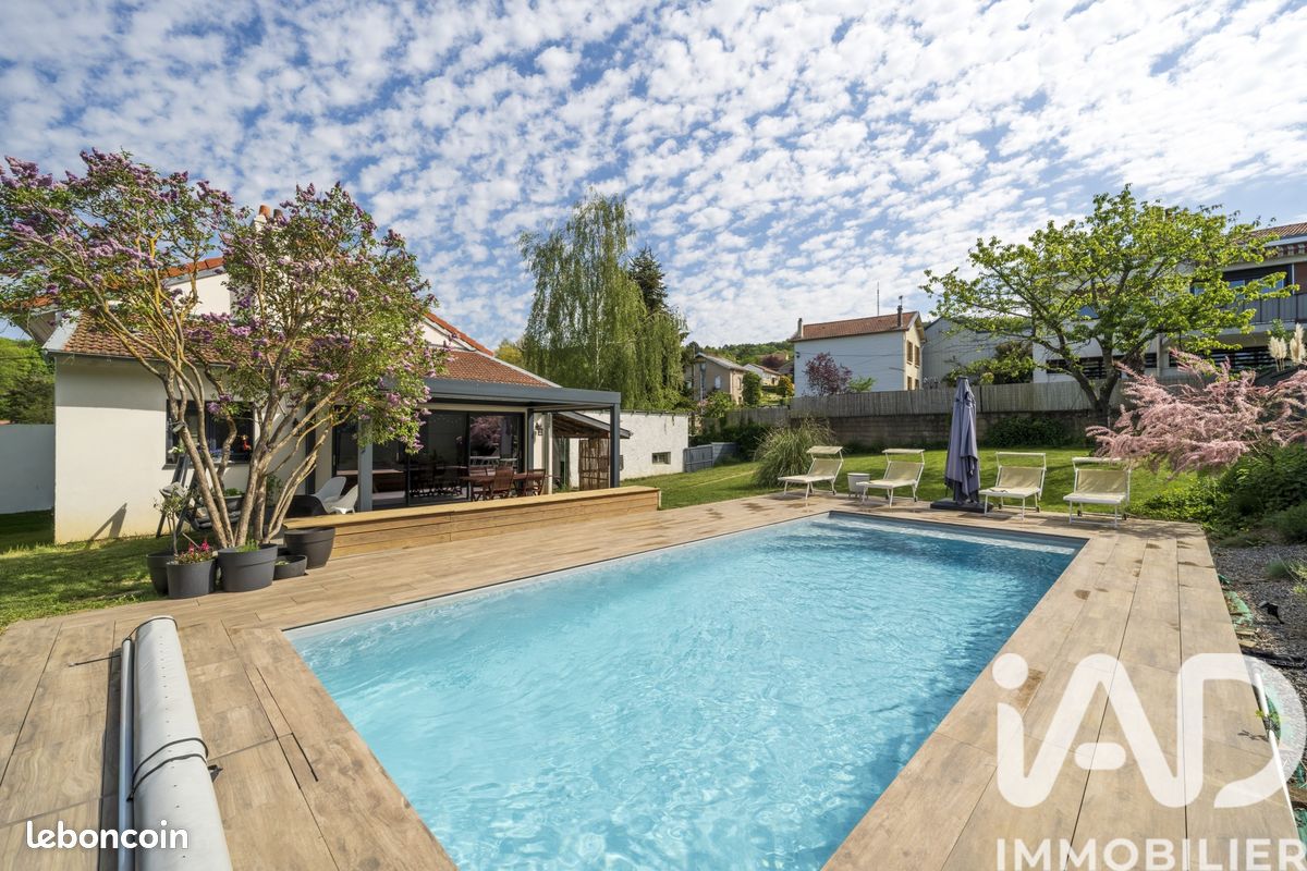 Maison 8 pièces 180 m² · à Malzéville · 180 m² · 599 000 €