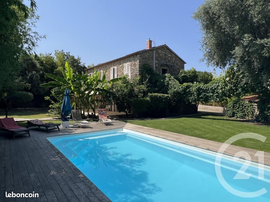 Maison 7 pièces 183 m² · à Lucciana · 183 m² · 535 000 €