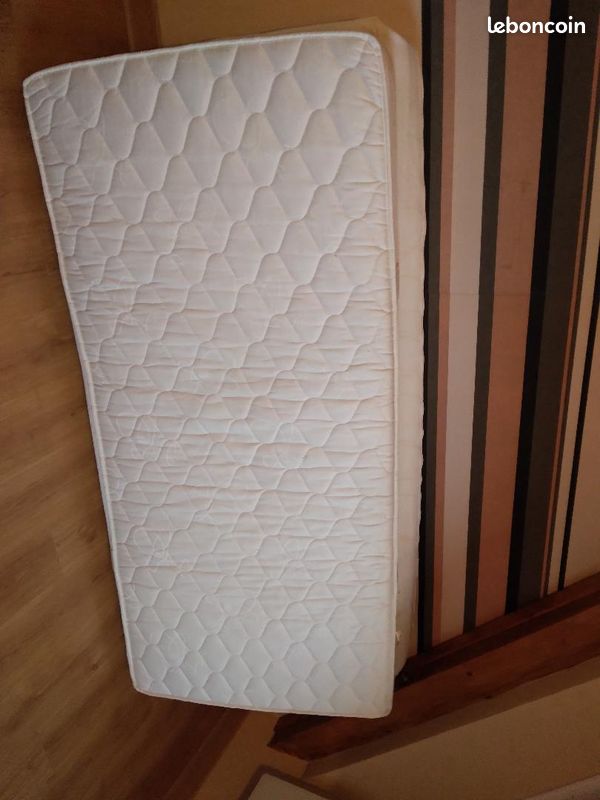 Matelas 190 x 90 cm mousse propre (image 2)