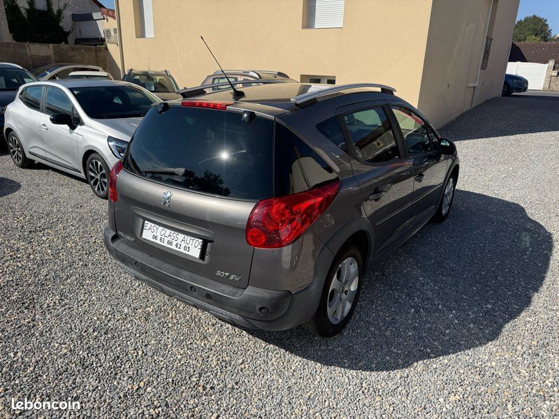 Peugeot 207 1.6 hdi 110ch OUTDOOR TOIT PANO/REG/LIM/CLIM (image 2)