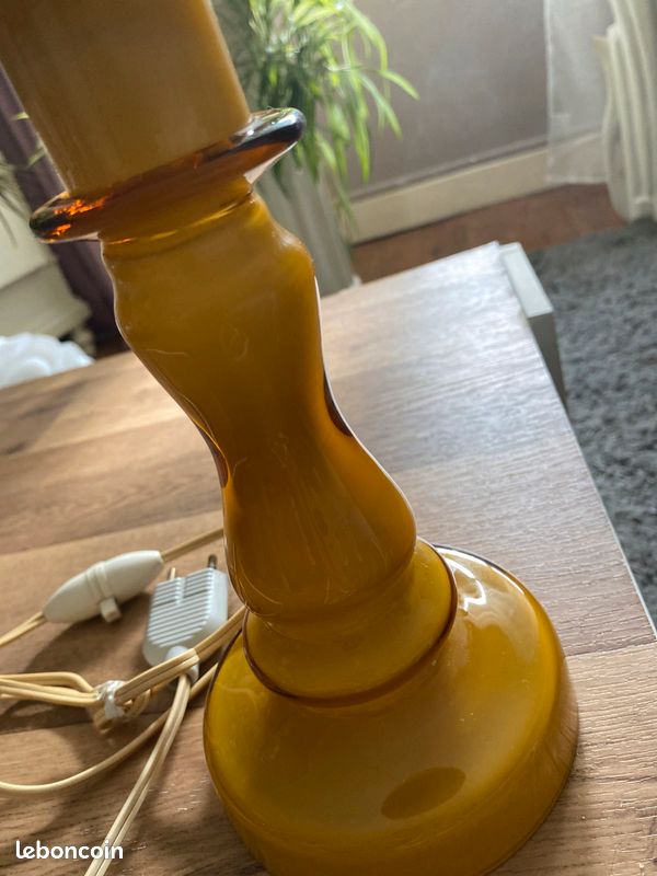Lampe en opaline vintage hauteur 40 cm (image 5)