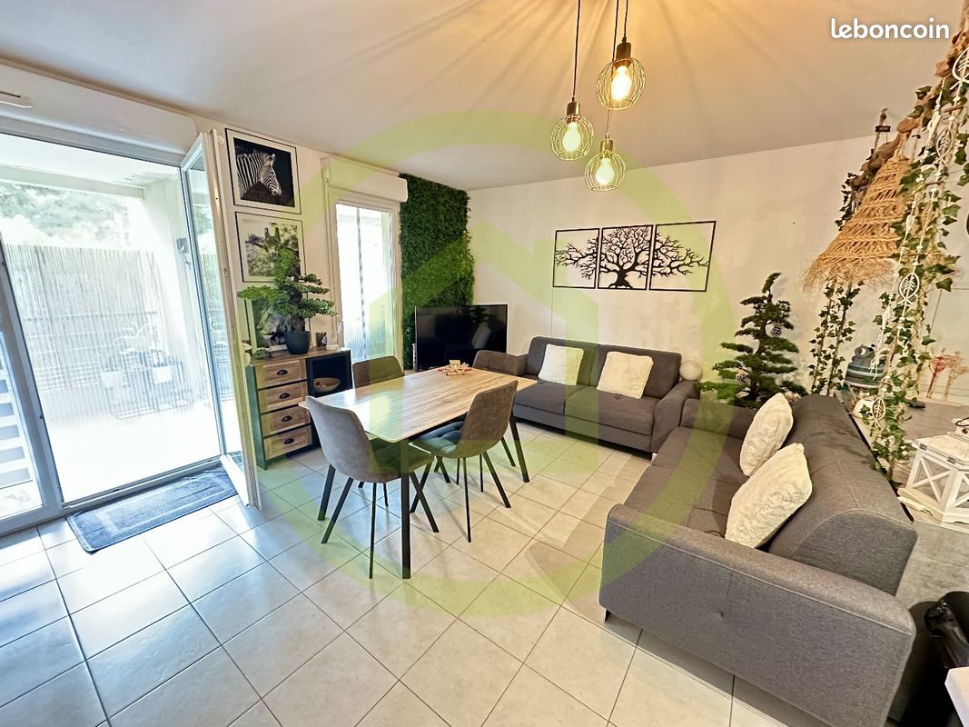 Appartement 3 pièces 66 m² · à La Seyne-sur-Mer · 66 m² · 250 000 €