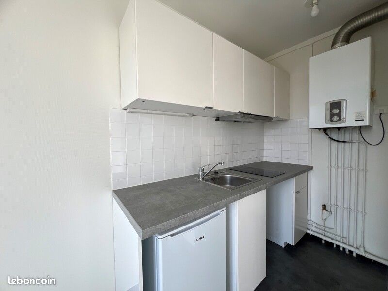 Appartement a louer fleury-les-aubrais - 1 pièce(s) - 20 m2 - Surfyn