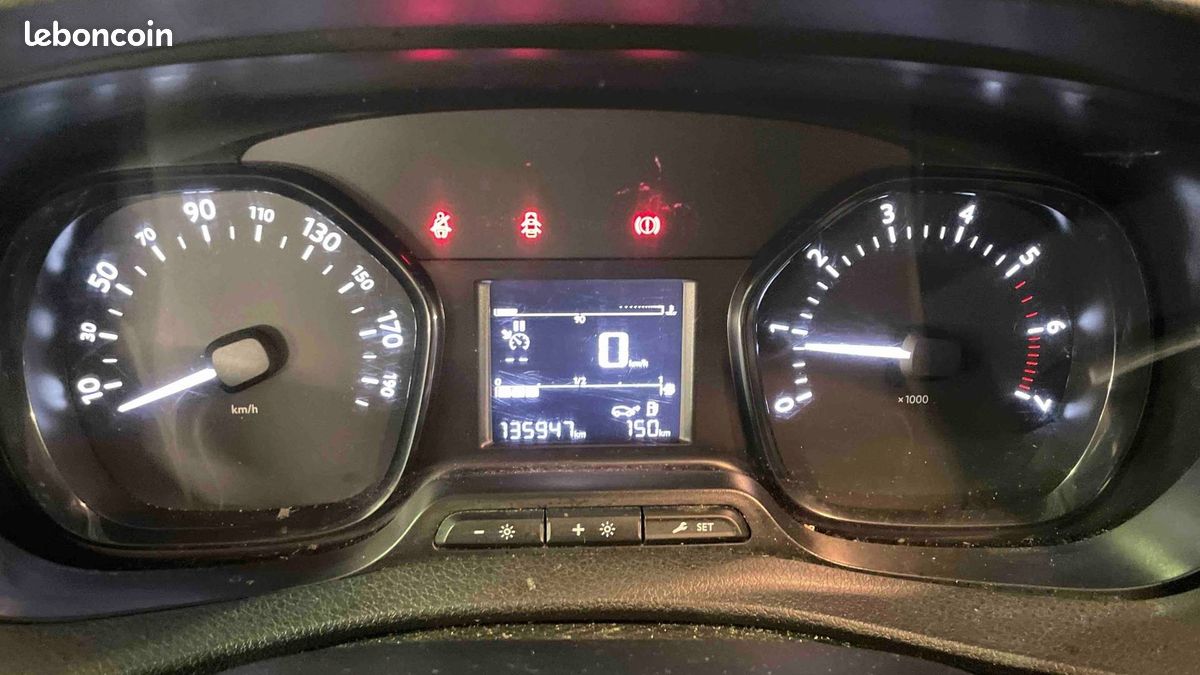 Peugeot expert fgn tole long 2.0 bluehdi 120 s&s bvm6 premium (image 19)