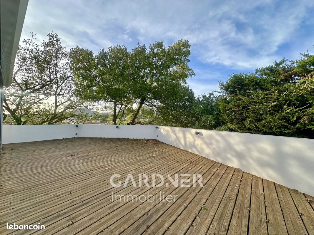 Maison 5 pièces 130 m² · à Aubagne · 130 m² · 499 000 €