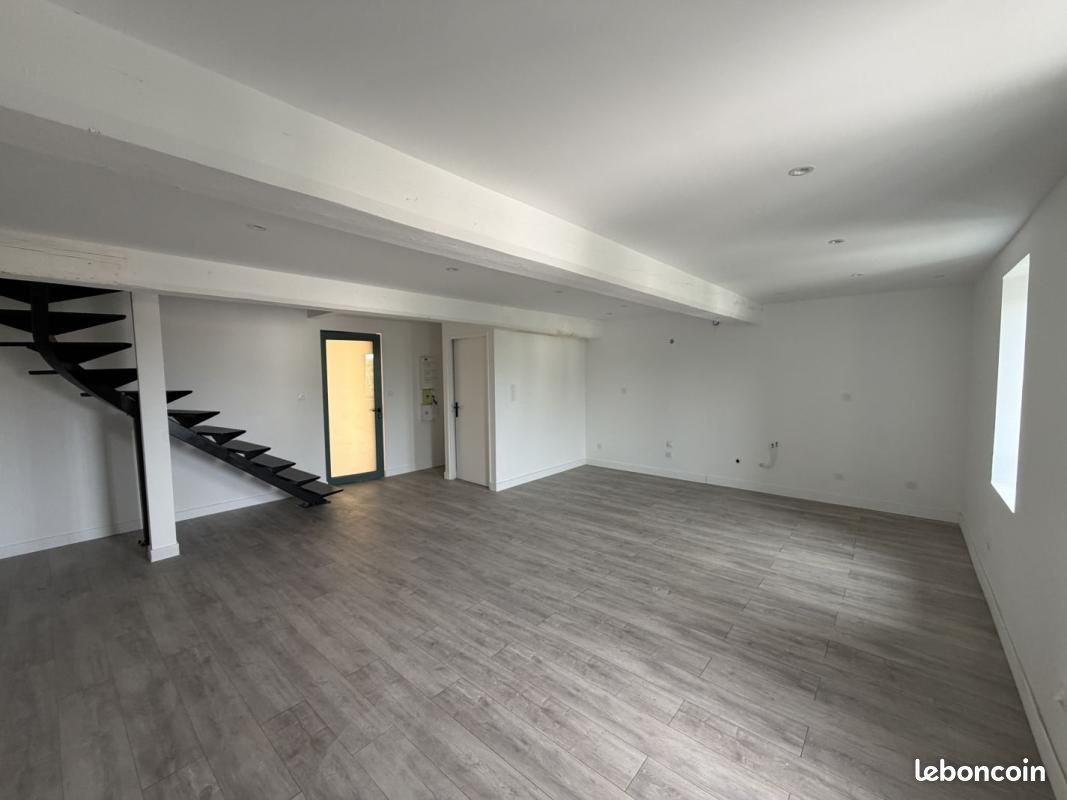 Appartement 3 pièces 73 m² · à Saint-Paul-de-Varax · 73 m² · 190 000 €