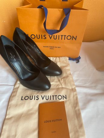 ≥ Louis Vuitton Trainers - Orange Green — Schoenen — Marktplaats