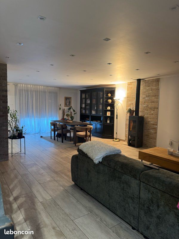 Maison 5 pièces 150 m² · à Sens · 150 m² · 1 600 €/mois