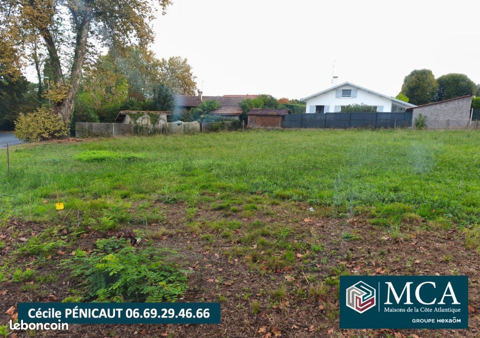 Terrain 600 m² · à Dax · 113 000 €