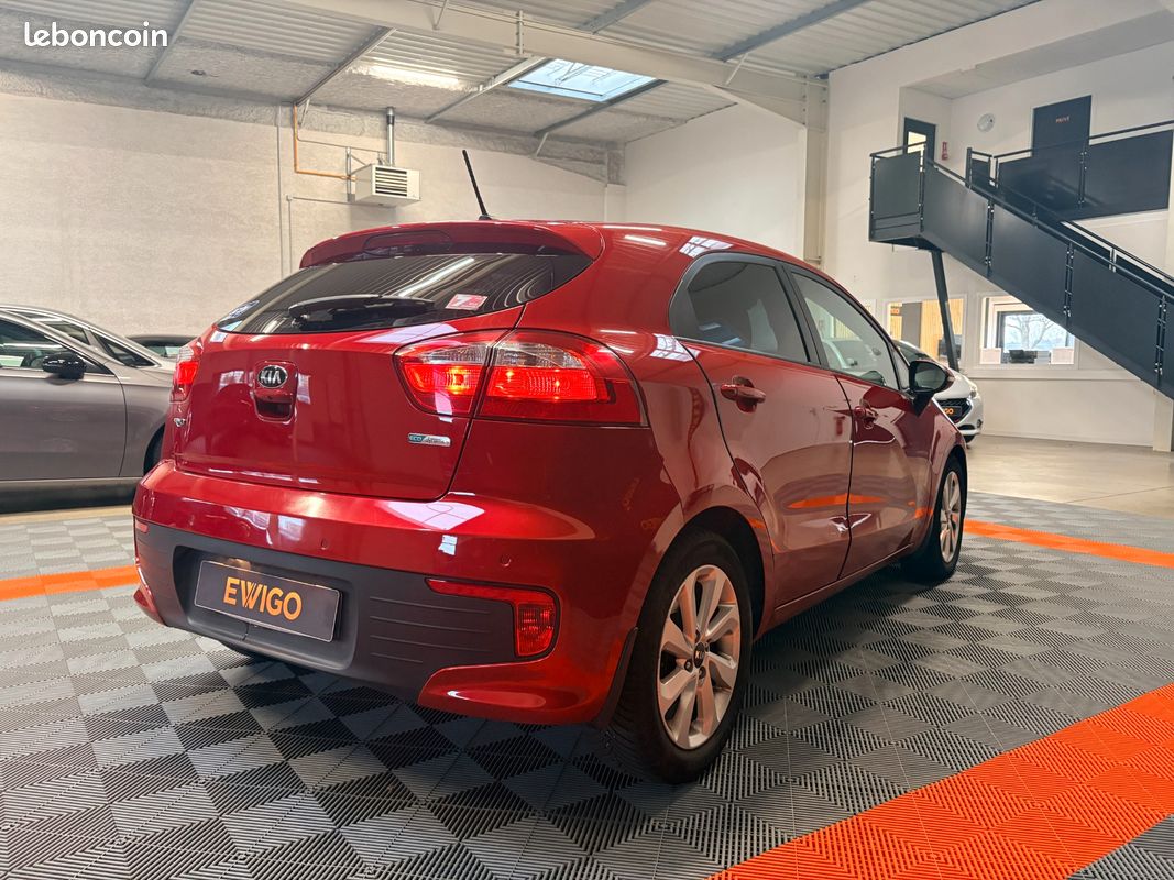 Kia rio 1.4 crdi 90 uefa euro 2016 (image 5)