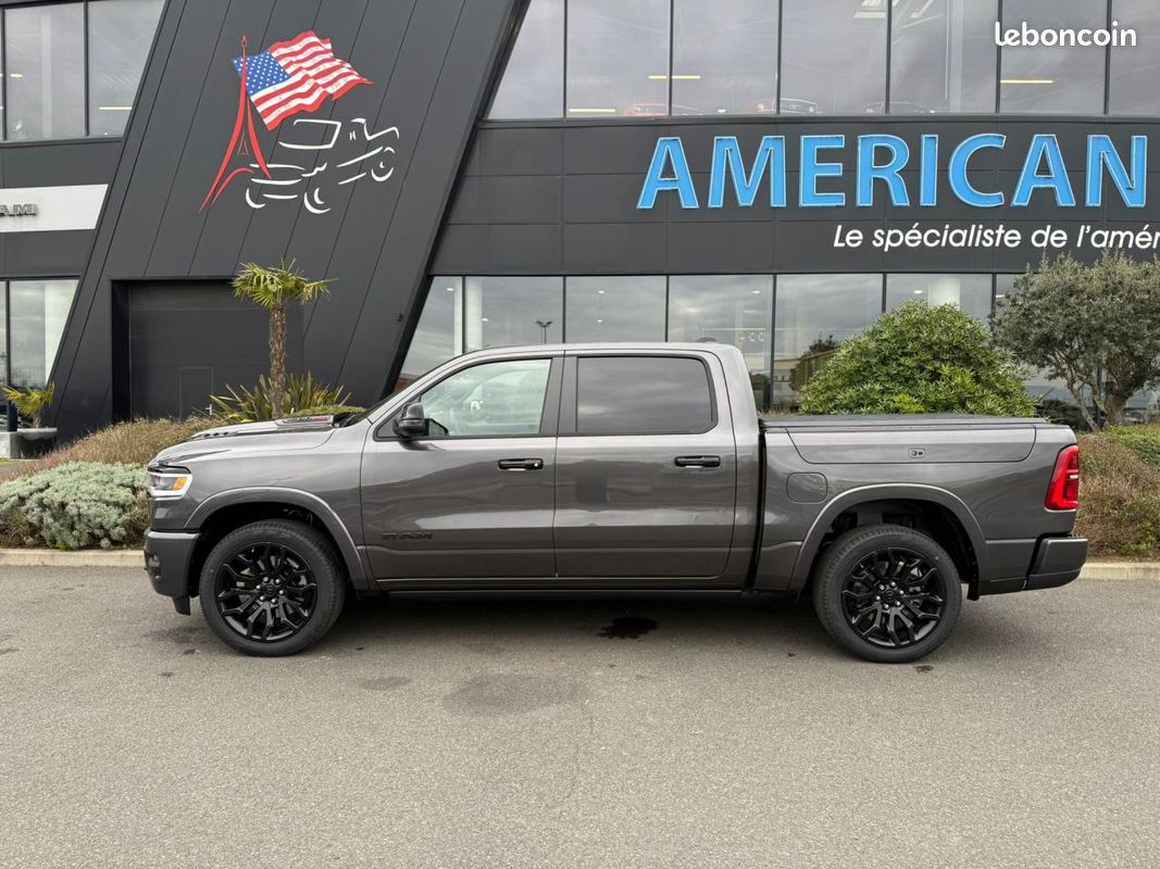 Dodge ram 1500 crew limited night edition rambox (image 2)