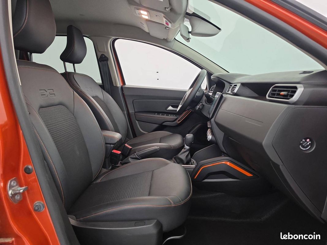 DACIA Duster TCe 150 4x2 EDC Extreme (image 14)