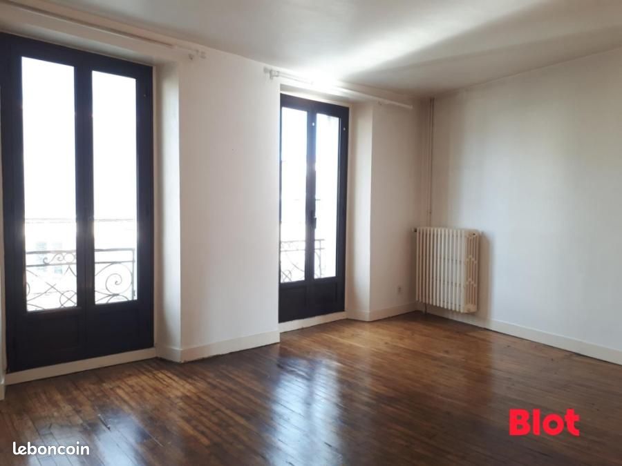 Appartement 2 pièces 42 m² · à Bain-de-Bretagne · 42 m² · 450 €/mois
