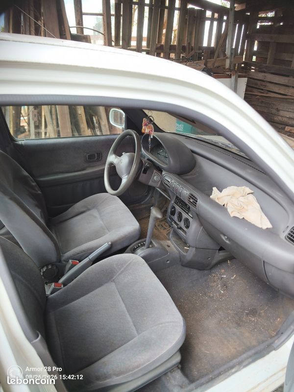 Nissan Micra automatique (image 2)