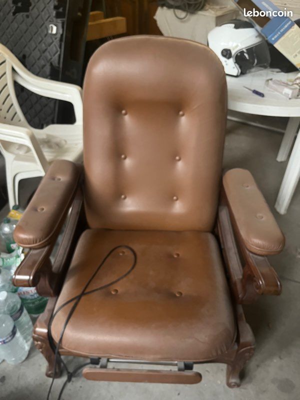 Fauteuil électrique (image 1)