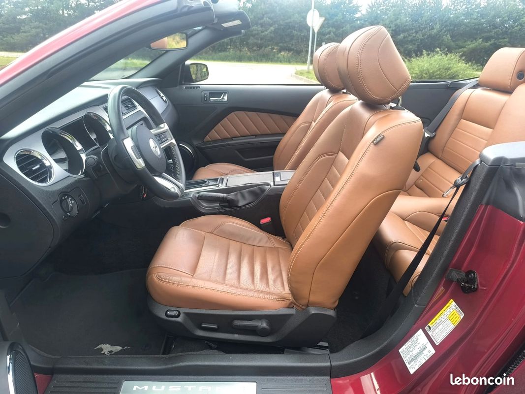 Ford Mustang Cabriolet V6 (image 9)