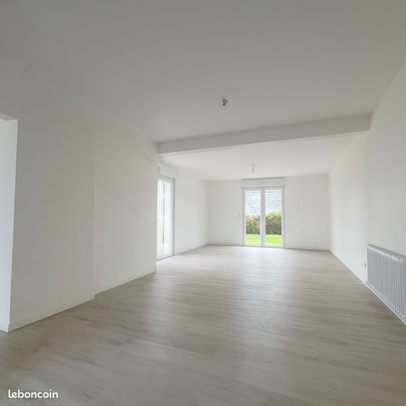 Maison 6 pièces 110 m² · à Saint-Avé · 110 m² · 1 395 €/mois