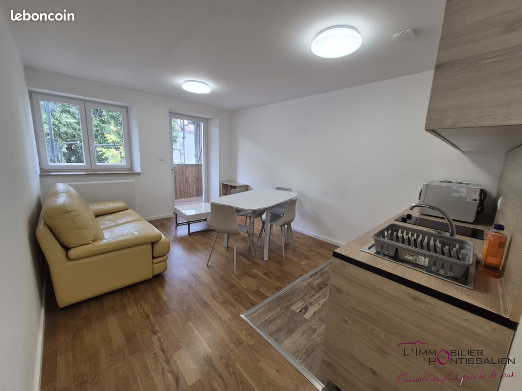 Appartement 2 pièces 37 m² · à Pontarlier · 37 m² · 740 €/mois
