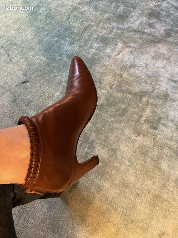 Boots cuir 36/37 (image 1)