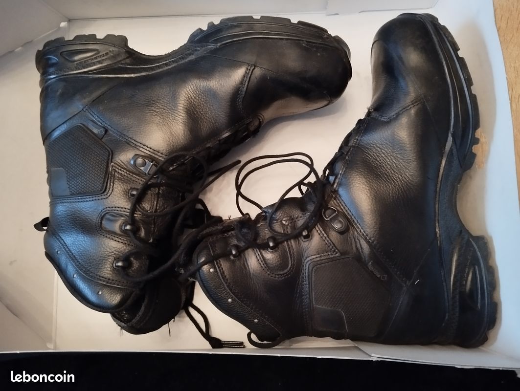 Bottes Pro Ranger GSG9-X Marque HAIX en super état pour Agent de Sécurité (image 1)