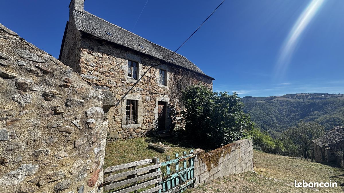 Maison 5 pièces 100 m² · à Campouriez · 100 m² · 51 000 €