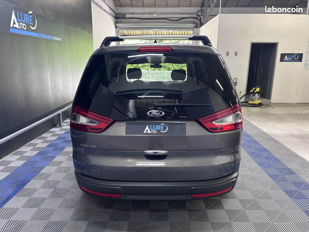 FORD GALAXY 2.0 TDCi 140ch BVA Powershift 7Pl TITANIUM (Kit distrib à jour + vidange de boite) (image 4)