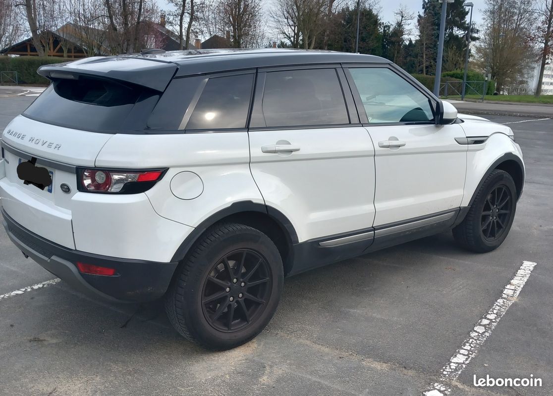 Land rover evoque2.2d 150cv (image 2)