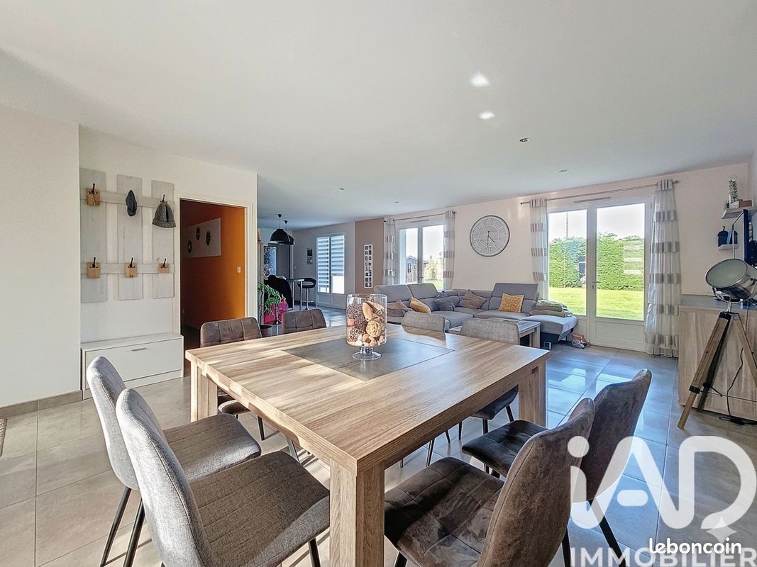 Maison 5 pièces 156 m² · à Divatte-sur-Loire · 156 m² · 338 000 €