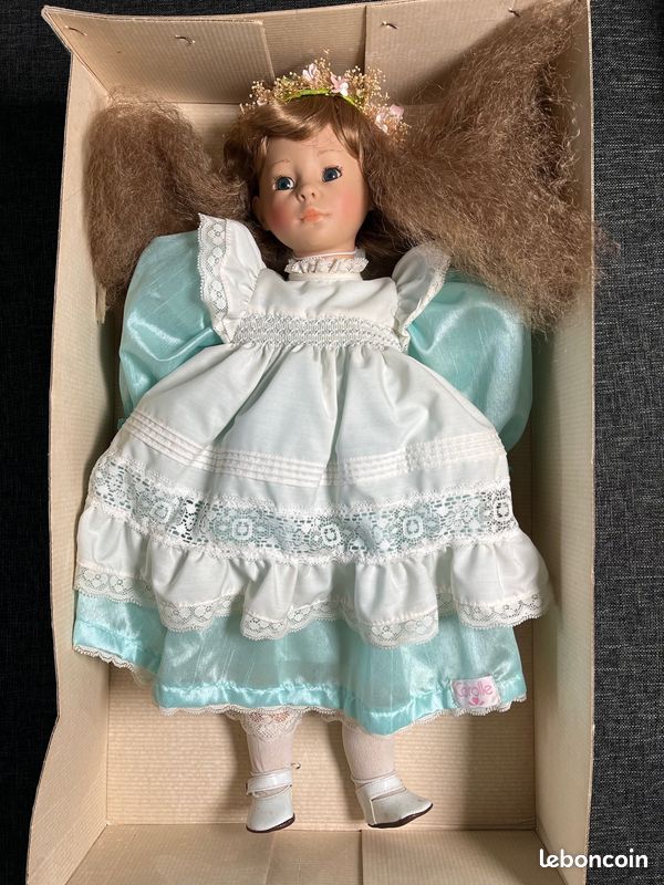 Poupée de collection COROLLE Melissande (image 2)