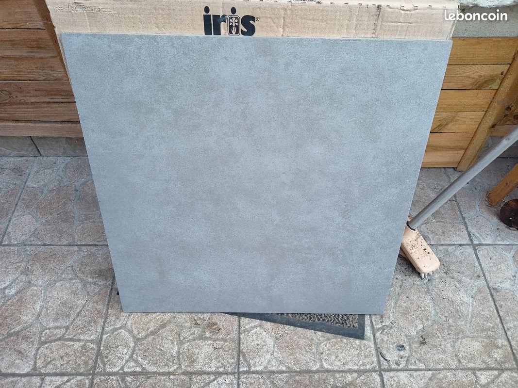 Lot de.carrelage (image 1)