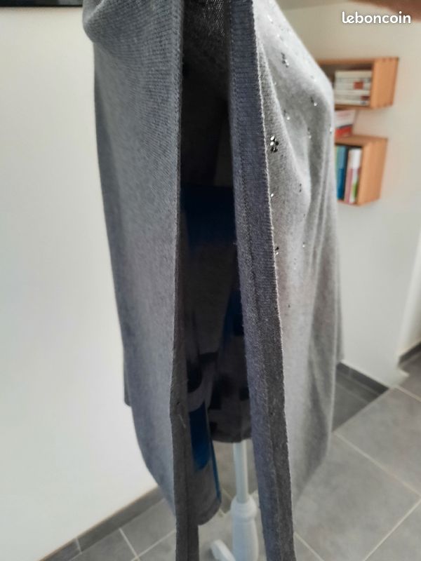 Poncho gris, taille S/M, marque C&A. Neuf, jamais porté (image 4)
