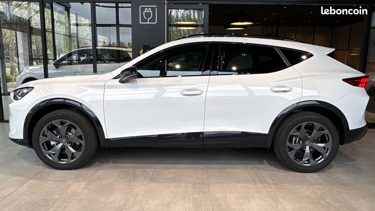 CUPRA Formentor 1.5 eTSI Hybrid 150 ch DSG7 V (image 2)