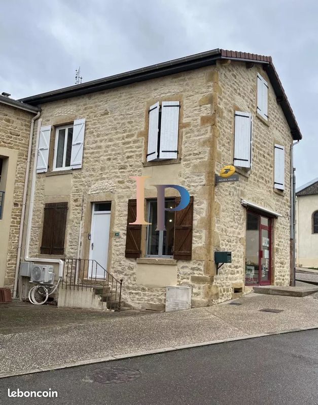 Appartement 3 pièces 39 m² · à Saint-Nizier-sous-Charlieu · 39 m² · 580 €/mois