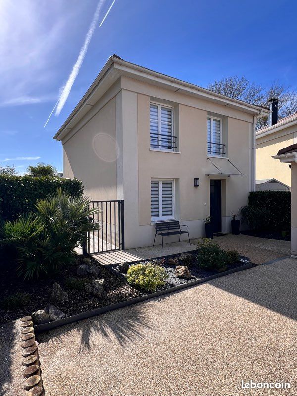 Maison 5 pièces 90 m² · à Montévrain · 90 m² · 485 000 €