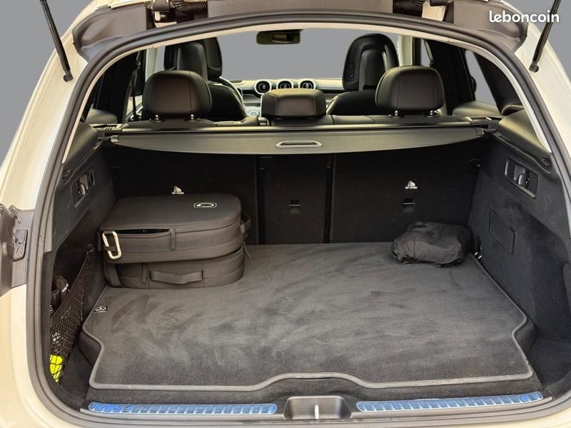 Mercedes GLC 400 e 4MATIC AMG Line (image 10)