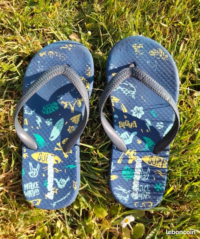 Tongs claquettes enfant (image 2)